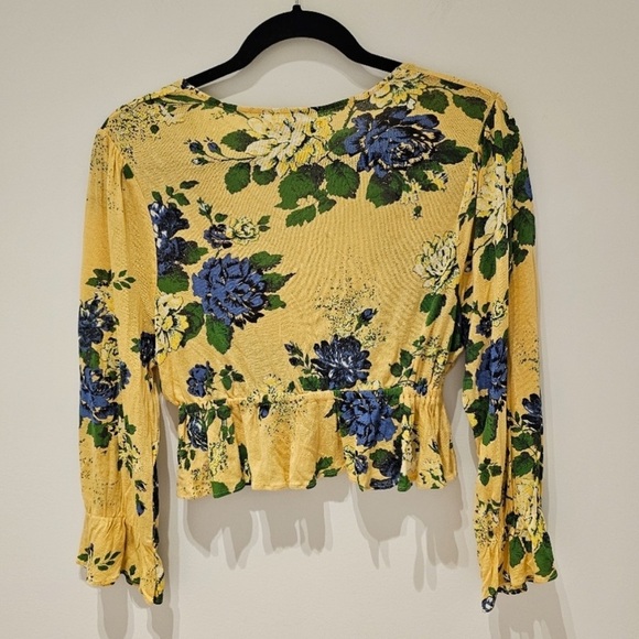 Urban Outfitters Yellow Floral Top M - Picture 5 of 6